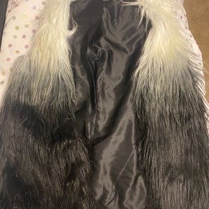 Kensie Designer Fur Vest (Women’s)